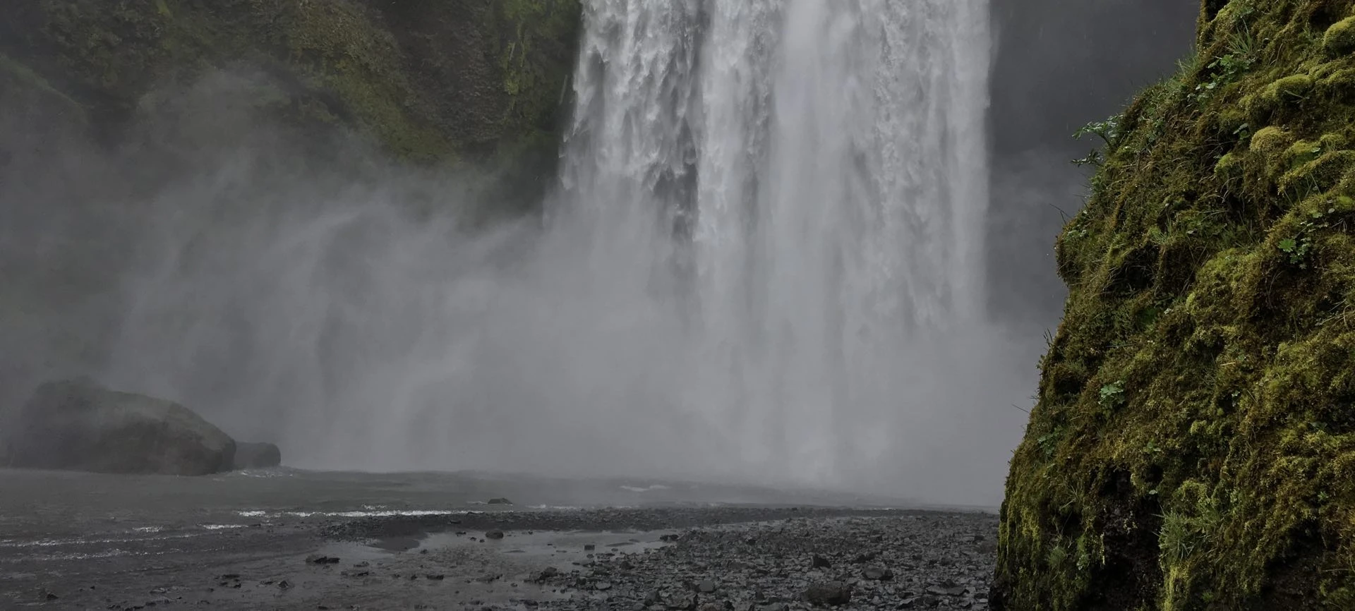 Iceland Tour • More photography: http://bit.ly/DaguIllu