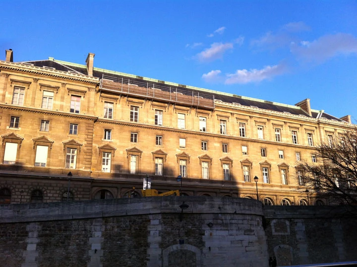 Paris 7
