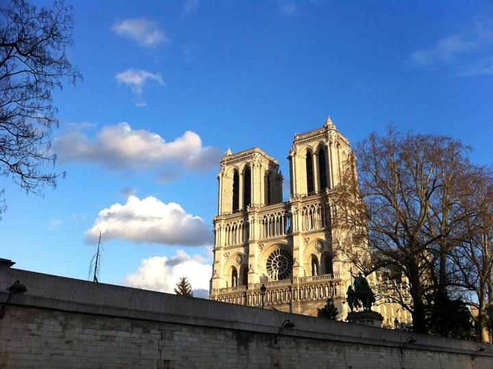 Paris 9