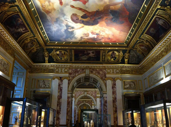 Louvre 14