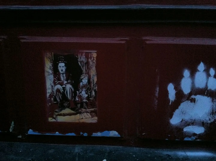 Paris-street-art-chaplin