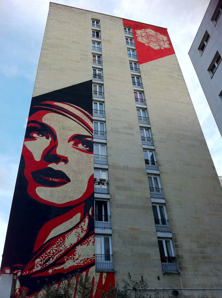 Street-Art-Paris-Obey zoom