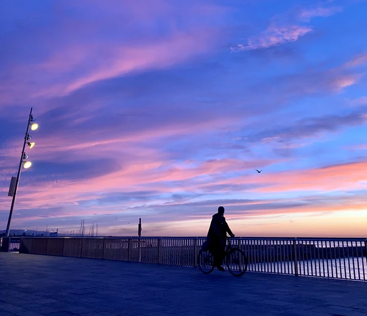 Sunrise Barceloneta mobile