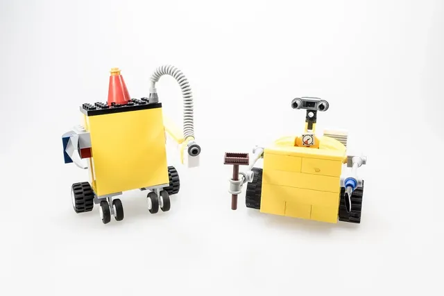 H2G2 Wall-e